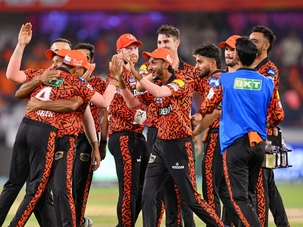 SRH vs MI Pat Cummins helps Hyderabad beat Mumbai by 31 runs in record-breaking night