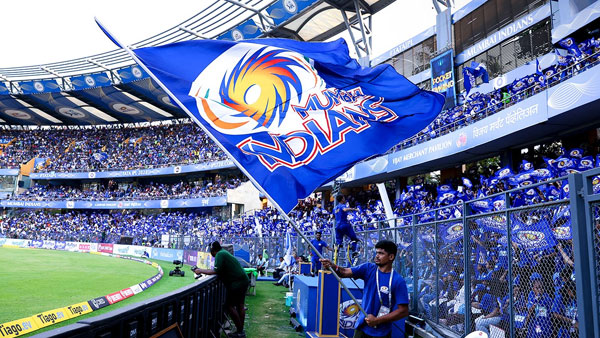 MI Fans Chant Mumbai Ka Raja Rohit Sharma Ahead Of IPL 2024 Clash vs RR At Wankhede Stadium MI Fans Chant Mumbai Ka Raja Rohit Sharma Ahead Of IPL 2024 Clash vs RR At Wankhede Stadium