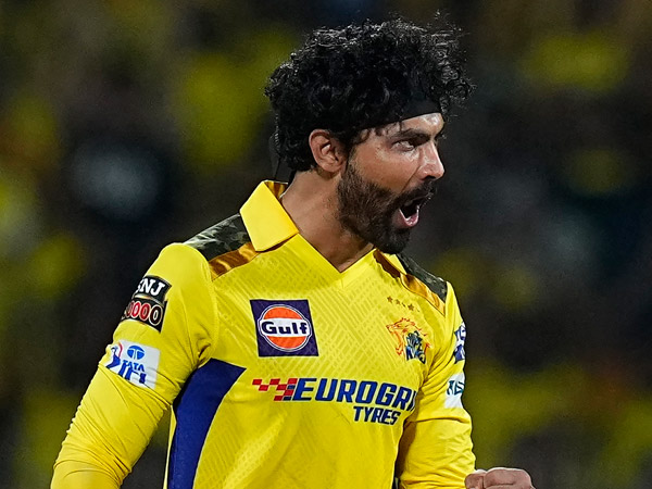 CSK vs KKR Ravindra Jadeja completes special feat of 100 IPL catches CSK vs KKR Ravindra Jadeja completes special feat of 100 IPL catches