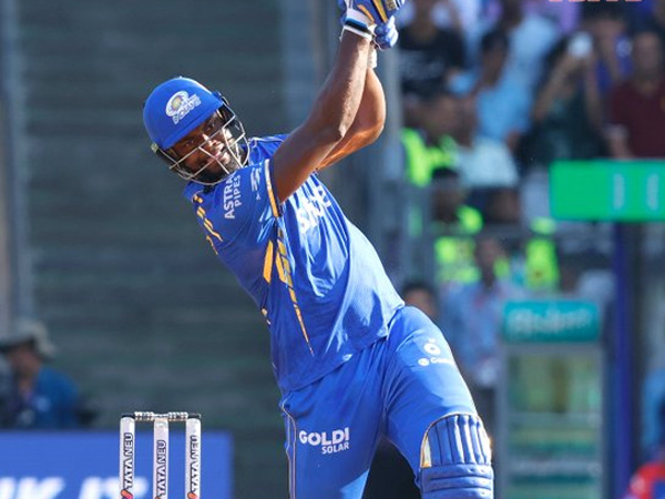 IPL 2024 Romario Shepherd s Blockbuster Finish at Wankhede in MI vs DC Match