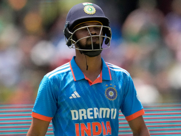 Fans slams Rahul Dravid after Ruturaj Gaikwad Missed Out In India s T20 World Cup 2024 Squad