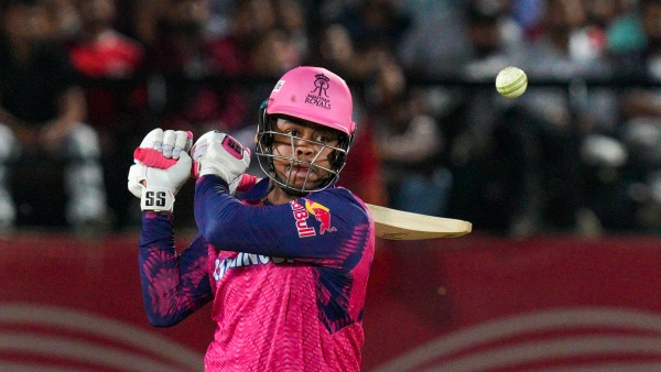 Shimron Hetmyer takes Rajasthan