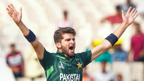 IRE vs PAK Shaheen Afridi in extreme verbal fight with fan video goes viral