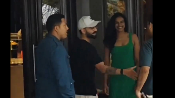 PV Sindhu Meets Virat Kohli at Team Hotel Ahead of RCB vs CSK IPL 2024 Match Video Goes Viral