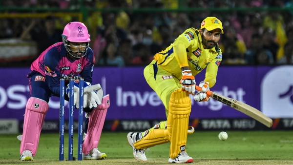 CSK vs RR Ravindra Jadeja Faces Criticism for Obstructing the Field Similar Incident Recalled Against SRH CSK vs RR Ravindra Jadeja Faces Criticism for Obstructing the Field Similar Incident Recalled Against SRH