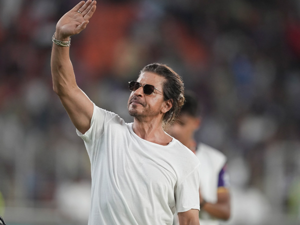 IPL 2024 KKR s Owner Shah Rukh Khan hospitalized for heatstroke during Qualifier match vs SRH