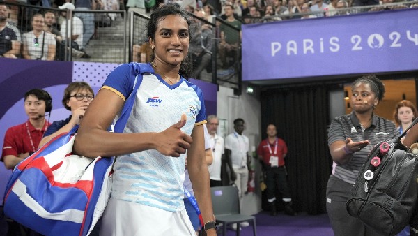 Paris Olympics 2024 PV Sindhu Storms into Pre-Quarters After Dominant Win Over Kristan Kuuba