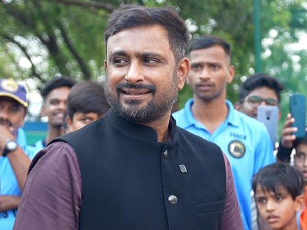 Ambati Rayudu declined the land offer from the Telangana govt appeal by the MLA Kaushik Reddy