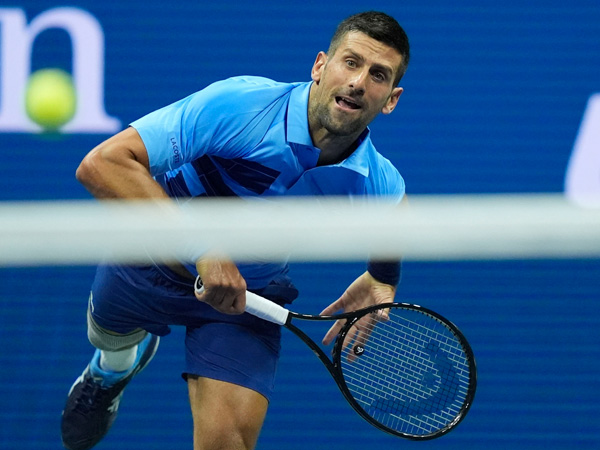 US Open 2024 Novak Djokovic Dominates First Round with Straight-Sets Victory at US Open