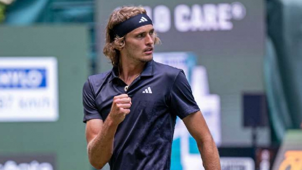 US Open 2024 Alexander Zverev Advances to Second Round with Strong Performance