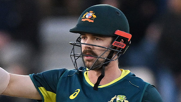 AUS vs ENG Travis Head Destroys Sam Curran with 30 Runs in One Over During 1st T20I