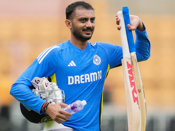 India s Playing XI for 2nd Test vs New Zealand Shubman Gill and Axar Patel In KL Rahul and Kuldeep Yadav Out