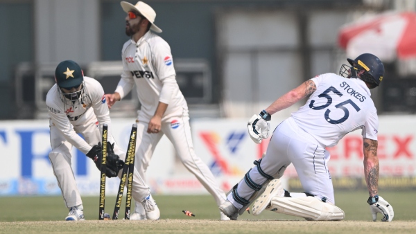 PAK vs ENG England skipper Ben Stokes loses bat and gets stumped in 2nd Test against Pakistan