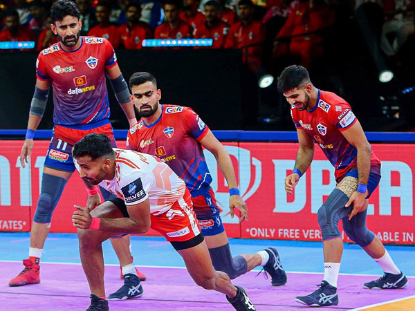 PKL 2024 Tamil Thalaivas and Jaipur Pink Panthers Battle to Thrilling Draw UP Yoddhas Triumph Over Gujarat Giants