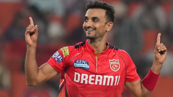 IPL Auction 2025 SRH picks Harshal Patel for 8 crore IPL Auction 2025 SRH picks Harshal Patel for 8 crore