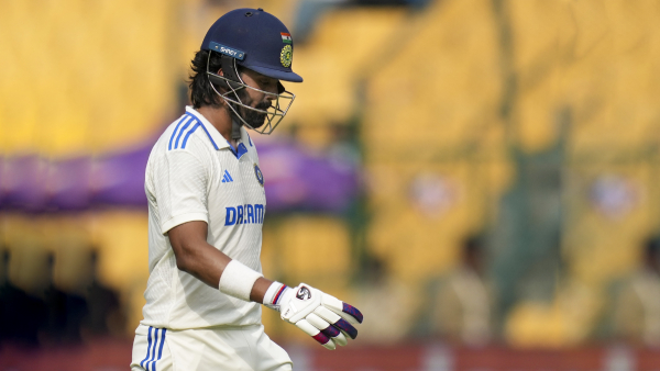 IND vs AUS EX-India Cricketers Slams Match Officials Over KL Rahul s Wicket Says Ridiculous Umpiring