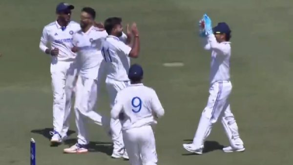 Australia A vs India A Mukesh Kumar s 6-Wicket Haul Prasidh Krishna s Key Strikes Limit Hosts to 195