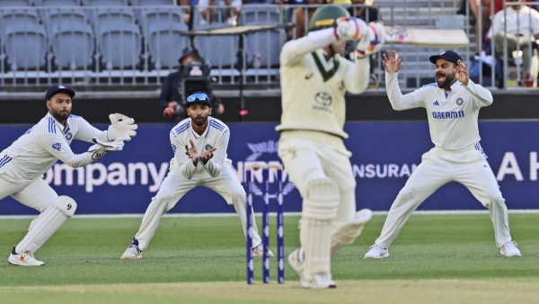 IND vs AUS Rishabh Pant Creates History Becomes First Wicketkeeper In The World To Score 2000 Runs In WTC