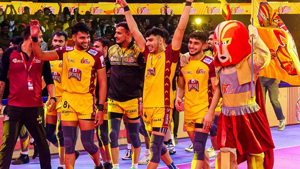 PKL 2024 Telugu Titans Secure Narrow Win Over Puneri Paltan Bengal Warriorz Crush Bengaluru Bulls