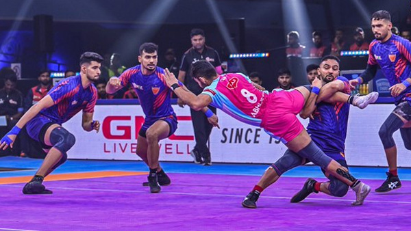 Dabang Delhi set a record by winning 14 consecutive matches