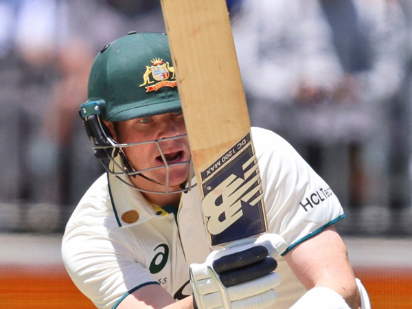 IND vs AUS Steve Smith Injured During Adelaide Net Session After Being Struck on Right Hand