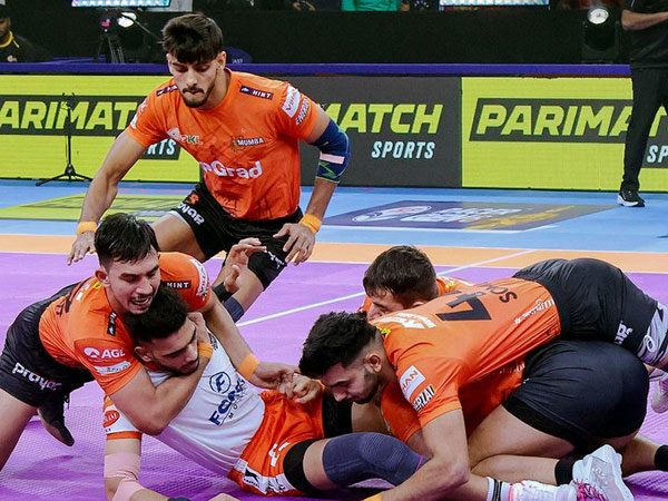 PKL 2024 Bengaluru Bulls vs Gujarat Giants ends in thrilling draw U Mumba dominates Puneri Paltan