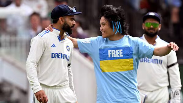 IND vs AUS Pitch Invader Hugs Virat Kohli Taken Off By Security Guards in 4th Test