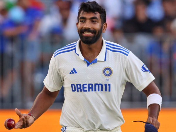 Sachin Tendulkar Hails Jasprit Bumrah As BEST IN THE WORLD