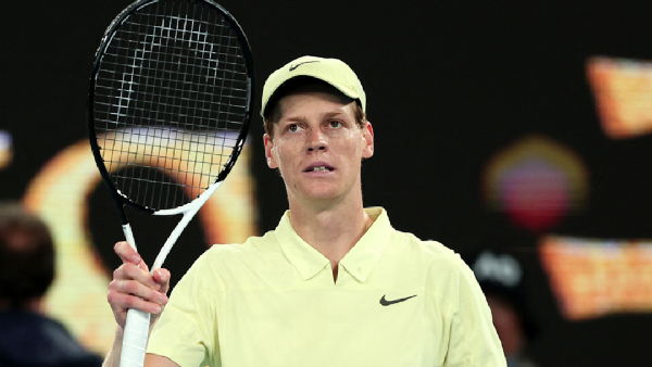 Australian Open 2025 title winner Jannik Sinner beats Alexander Zverev 6-3 7-6 4 6-3 to retain the men s Australian Open title
