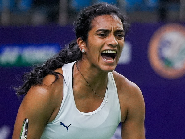 Indonesia Masters 2025 PV Sindhu eliminated in first round Lakshya Sen advances to prequarter final