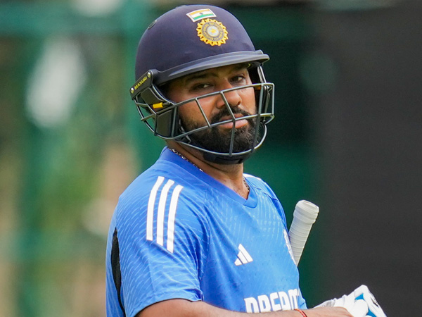 BCCI Review Meeting Rohit Sharma To Step Down As Captain says to search a new captain for teamindia BCCI Review Meeting Rohit Sharma To Step Down As Captain says to search a new captain for teamindia