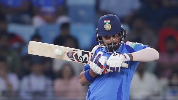 IND vs BAN Rohit Sharma Reaction After Jaker Ali Dropped KL Rahul Easy Catch Goes Viral