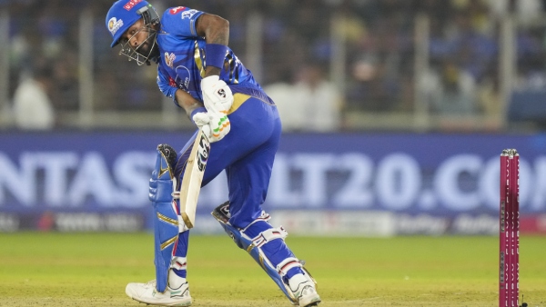 Hardik Pandya s disappointing batting performance against Gujarat Titans in IPL 2025