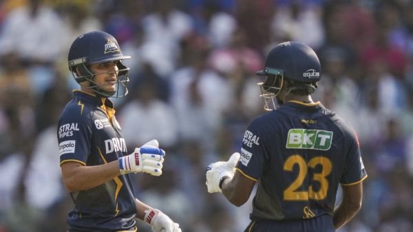 IPL 2025 Shubman Gill Creates History with 2000 Runs