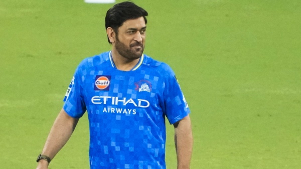 MS Dhoni Wants to Play with These 3 Cricket Legends