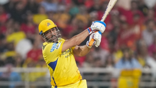 CSK vs KKR Dhoni Returns as Captain Tripathi Replaces Gaikwad in Playing XI IPL 2025