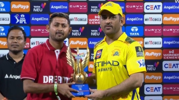 LSG vs CSK MS Dhoni questions the POTM award decision names a more deserving candidate