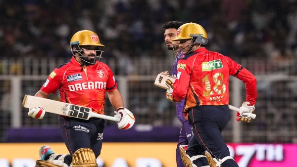 KKR VS PBKS IPL 2025 Priyansh Arya Prabhsimran singh Half century sets KKR target 202 runs