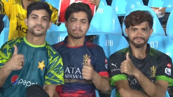PSL 2025 Fans spotted wearing RCB jerseys in Pakistan
