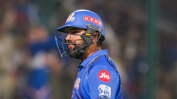 Former cricketer Simon Doull Says Rohit Sharma is Playing only on reputaion