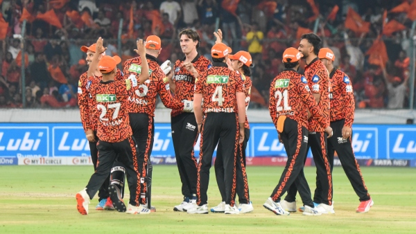 SRH Playing XI Vs PBKS For IPL 2025 Simarjeet Singh Out And Rahul Chahar In