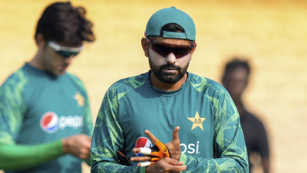 PSL 2025 England s Sam Billings Trolls Babar Azam Over Slow Fifty