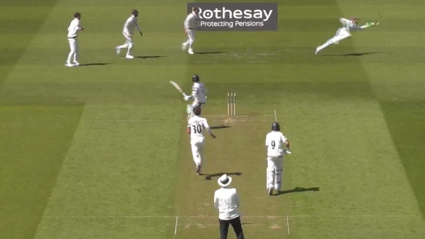 Ben Foakes Stunning Catch A Jaw-Dropping Moment in County Cricket