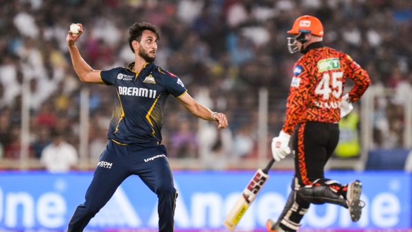 GT vs SRH IPL 2025 Prasidh Krishna helps Gujarat Titans Beat Sunrisers Hyderabad