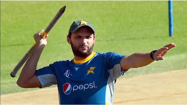 Shahid Afridi s Contradictory Remarks on Terrorism Go Viral Amid India-Pakistan Tensions