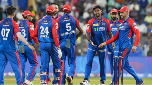 IPL 2025 BCCI Slaps Fine on Delhi Capitals Bowler Mukesh Kumar for Code of Conduct Breach