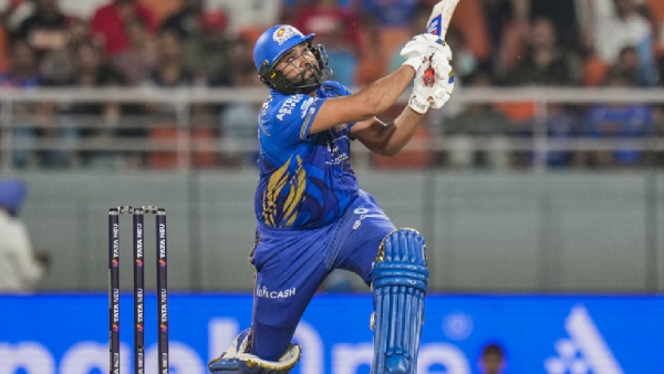 IPL 2025 Rohit Sharma Credits Gujarat s Poor Fielding for Mumbai s Win