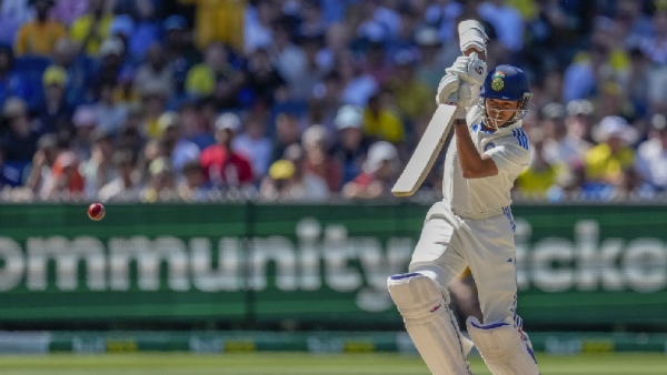 Yashasvi Jaiswal U-Turn Withdraws NOC Set to Play for Mumbai Again