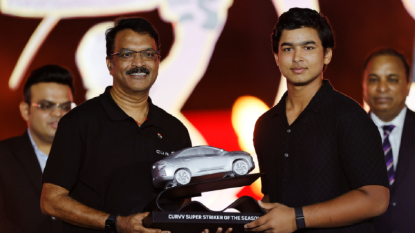 IPL 2025 14-Year-Old Vaibhav Surya Bags Car Award But Can t Drive It Yet