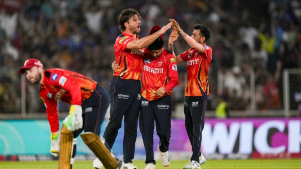 IPL 2025 PBKS vs MI Qualifier 2 Marcus Stoinis Reacts Strongly After Dismissing Rohit Sharma